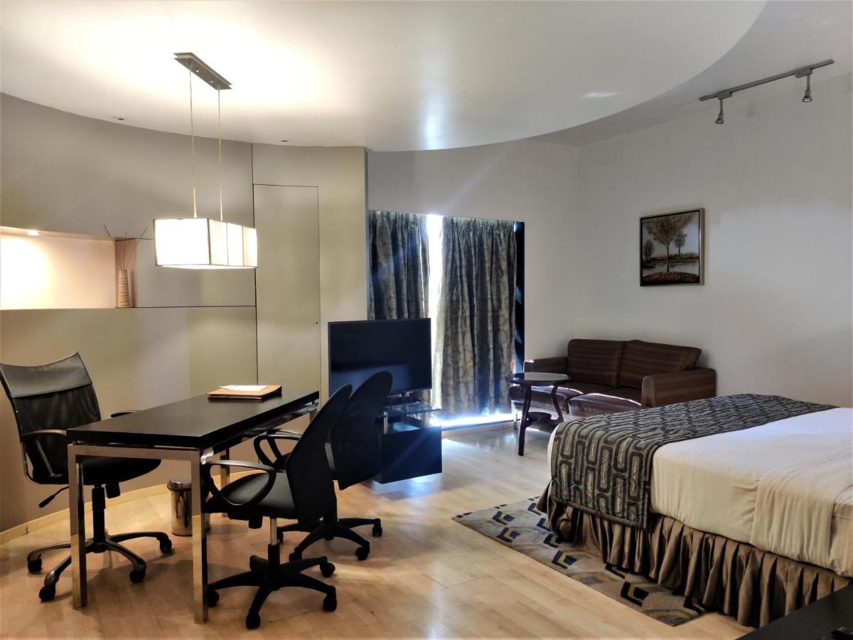 Hotel Satkar Residency Тхане Екстер'єр фото