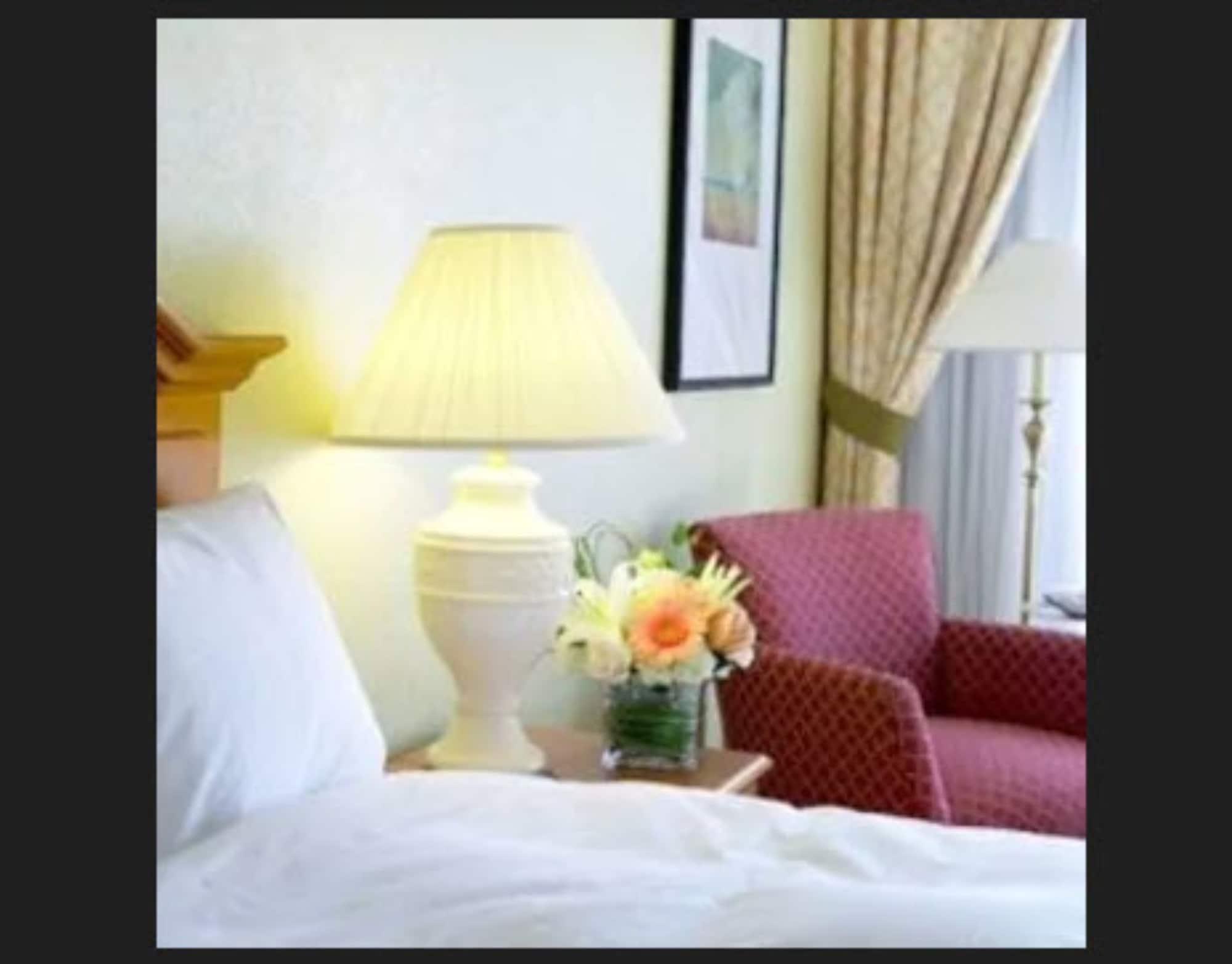 Hotel Satkar Residency Тхане Екстер'єр фото