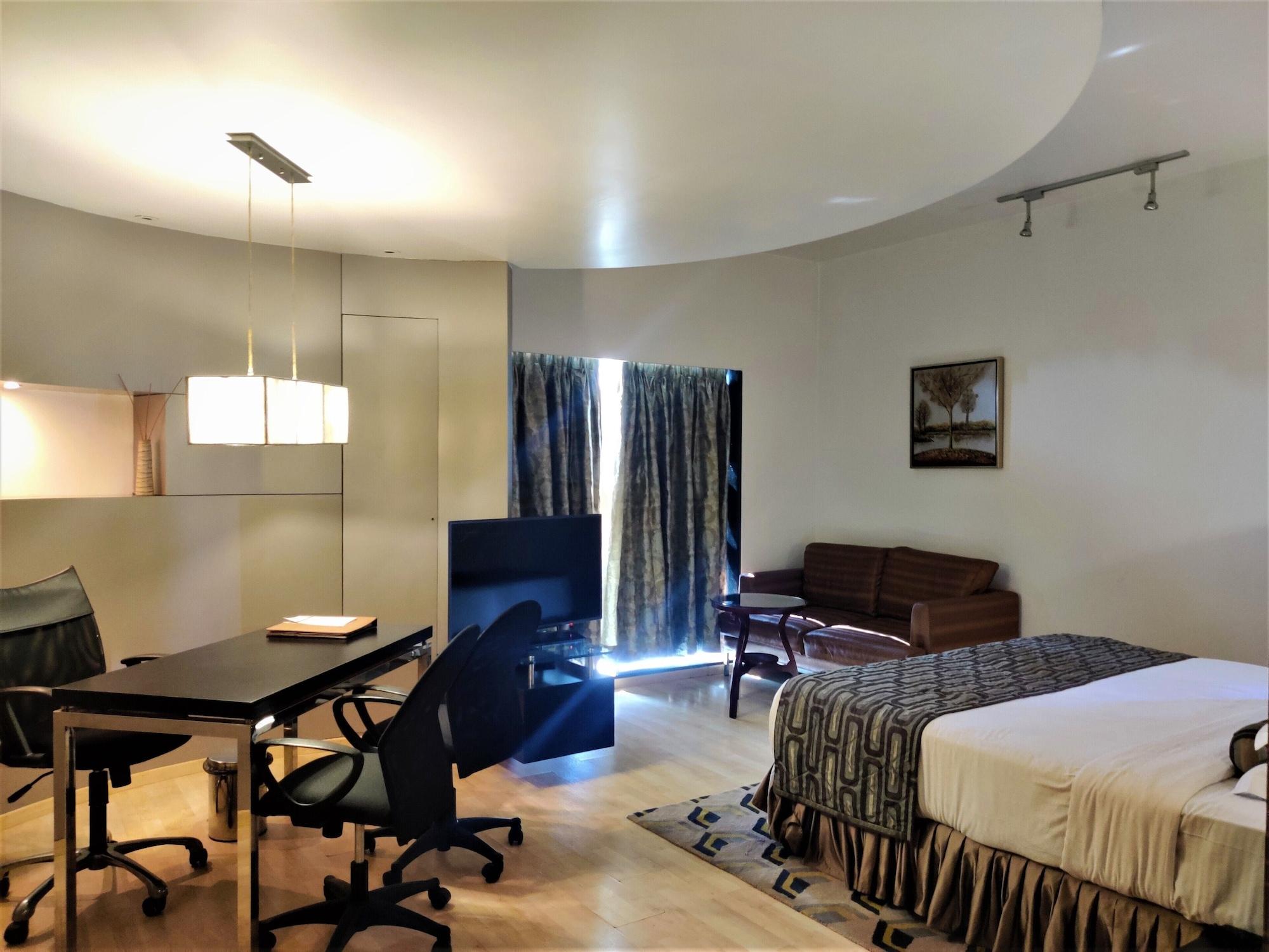 Hotel Satkar Residency Тхане Екстер'єр фото
