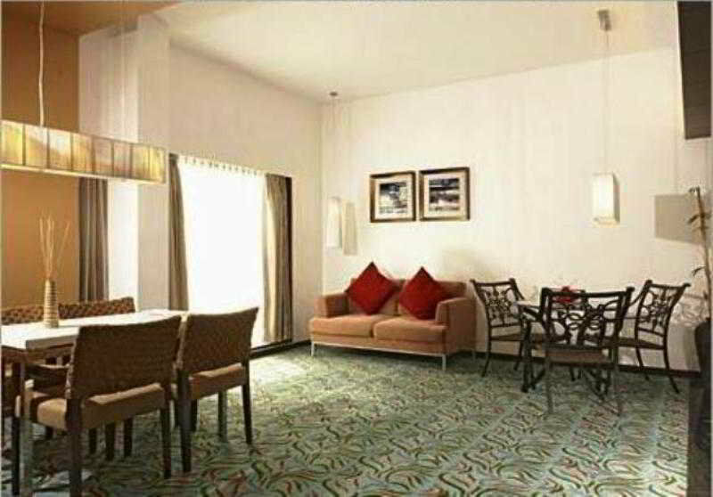 Hotel Satkar Residency Тхане Екстер'єр фото